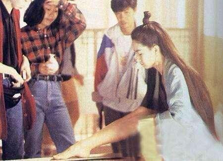 这些难得一见的片场照，保证有一大半你没见过