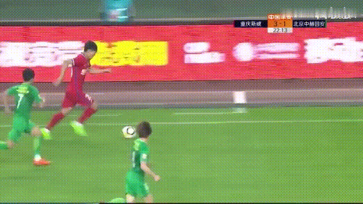 这种犯规，到底算不算故意伤人？韦世豪恶意犯规大起底