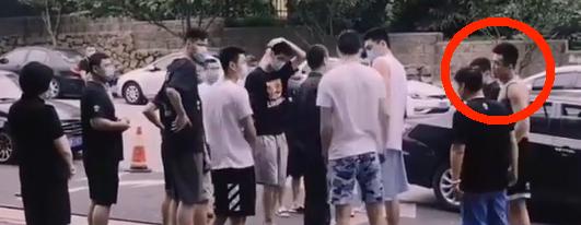 【违反】郭艾伦违反防疫规定遭处罚 没被禁赛是不幸中的大幸