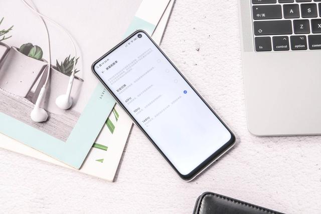 相见恨晚？iQOO Z1轻松驾驭各种大型手机游戏，帧