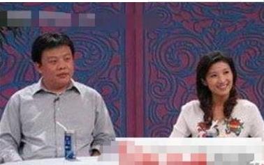 BTV一姐春妮，为何甘愿高龄产子，二婚也要嫁“接班”郎永淳的他