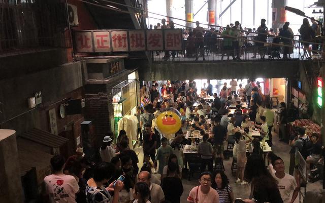 5000平“小吃集合店”，排队3000桌，“景点式”餐饮成新风口