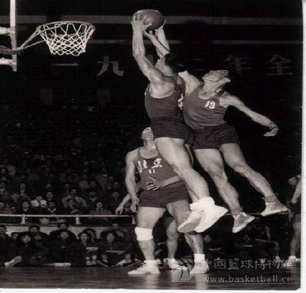 张卫平自曝，1978年被NBA相中，只是生不逢时