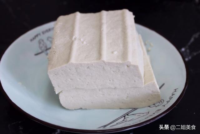 买豆腐时，这3种豆腐不要买，一块钱都别要，难吃还没营养