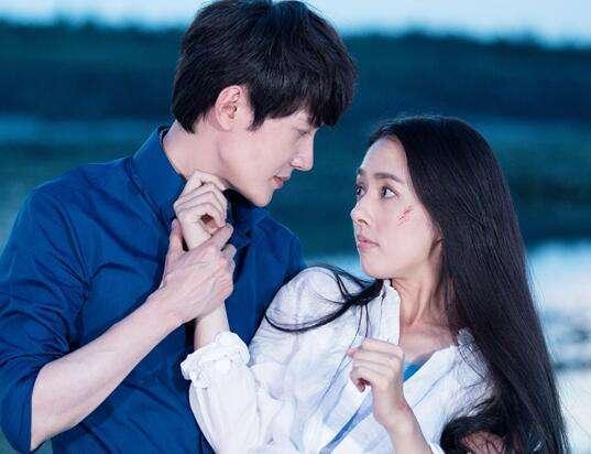 9任女友都是当红小花，换女友勤过王思聪，冯绍峰婚姻能长久吗？