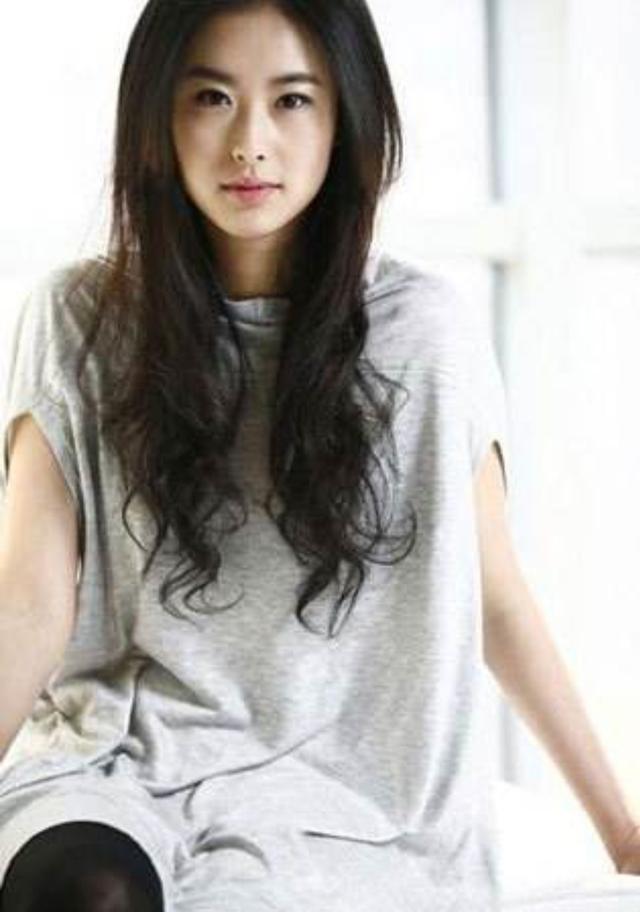 那些因为ChinaJoy而名噪一时的showgirl们，现在怎么样了？(三)