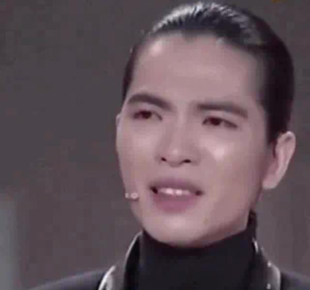 最容易崩塌，却崩塌不了的人设"雨神"萧敬腾