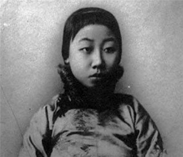 小凤仙的结局有多悲惨？再嫁给锅炉工当继母，