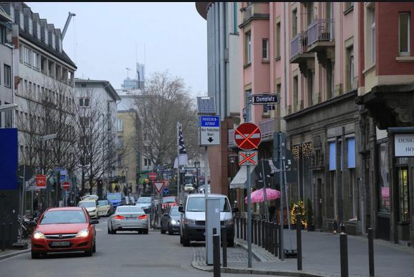 不欢迎中国人？米其林星级餐厅大厨引发众怒，