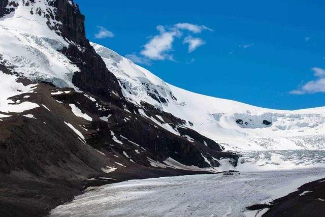 #粉色#阿尔卑斯山出现粉色冰川 专家解释令人胆颤黄山冰川该何去何从