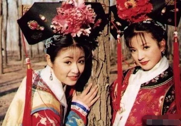 马伊琍黄奕17年后同框，走出婚变的她们成《还珠