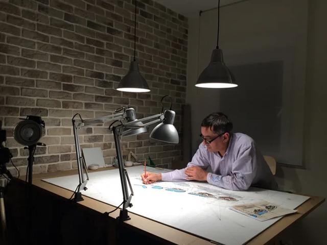 理工男花40年时间，用圆规徒手绘制1000张模型图，网友：太浪漫了