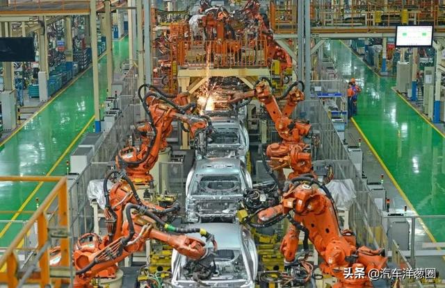 疫情影响国人不买车，多项救市政策来袭，今年打算买车的有福了！