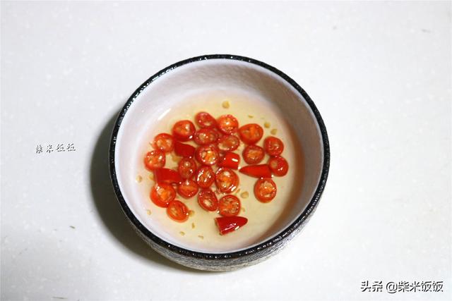 很多人不知这菜的好，其实它是蔬菜之王，常吃对肠胃好