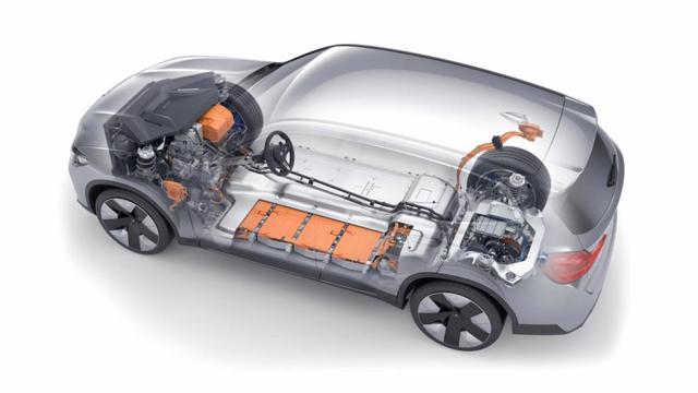 宝马纯电动SUV iX3，续航500公里，电耗优于奔驰和保时捷