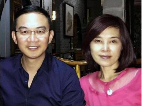 原央视主持郎永淳，因“一时疏忽”入狱，如今身份让人羡慕