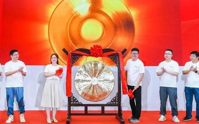 京东网易回港“避难”，我却看到了内地的希望