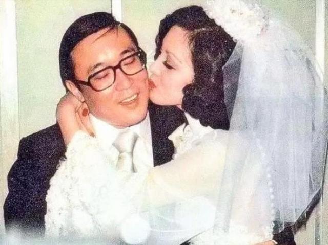 都是生下三女一子，赌王原配凄婉半生，何莉莉