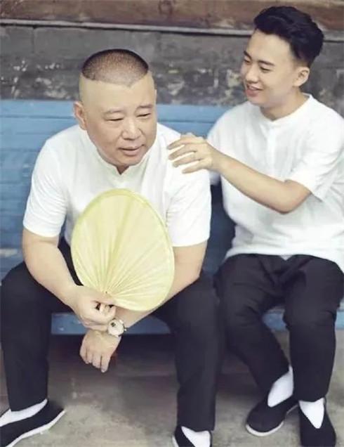 综艺节目把郭麒麟独居男人的生活公之于众，你