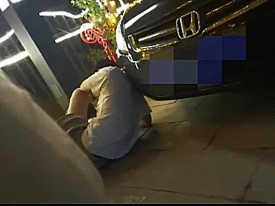 仝卓自曝被抱头打，口吻却站在工作室角度，自导自演忘切换账号？