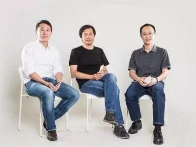 13年投中20支独角兽，投资额上亿美金，鼓励延迟上市不入董事会
