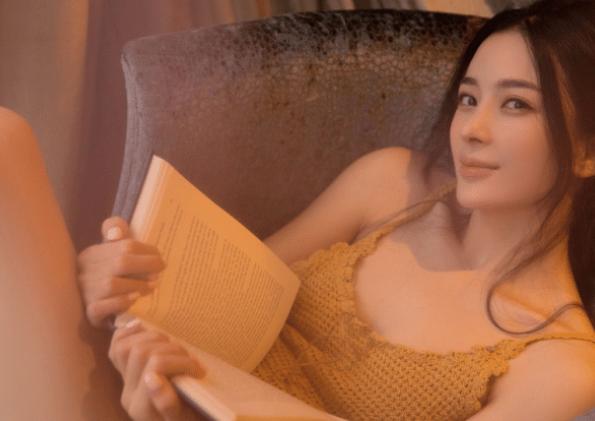 她人美戏好主角拿到手软，却始终火不起来，全