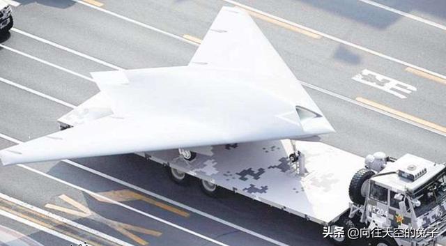 ������ͧͻ����ʽ����˼·�����˻�VS F35������Ծ�ʤ�����Σ�