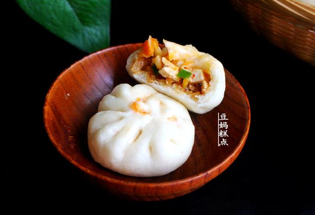 三伏天，学做香辣豆腐包子，简单易上手，又省时又好吃