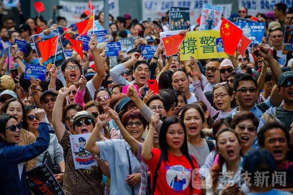 警察是“黑警”？香港監(jiān)警會(huì)調(diào)查報(bào)告揭露“仇警”謠言