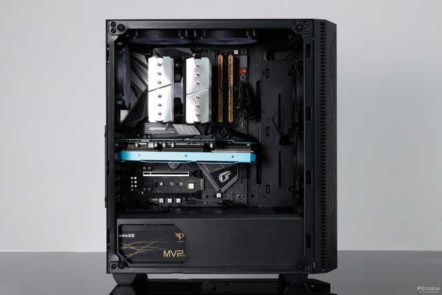 半侧透又贵又丑？200块的全景侧透机箱了解一下