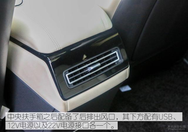 油电通吃的轿跑 实拍赛力斯5四驱高性能版