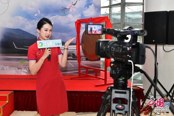 东航“爱心扶贫大集市”启动首个消费扶贫周「