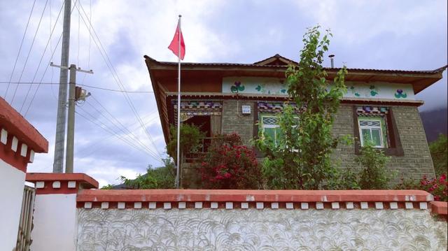 走进“藏地江南”：领略生态林芝，感受幸福生活