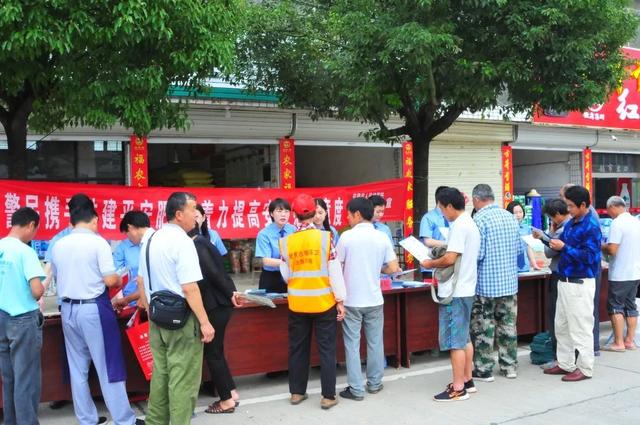 检察官忠告：珍爱生命，拒绝毒品！