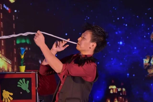 有梦就要追！剧透《全民综艺大舞台》哥哥姐姐