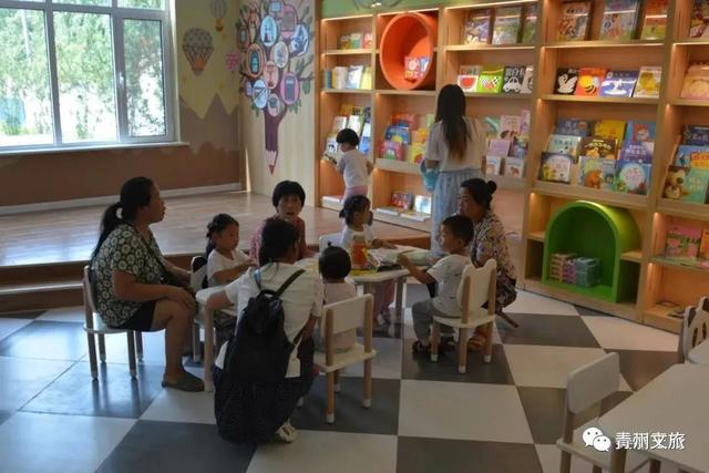 新华书店·南湖书院开业暨王府街道综合文化服务中心启用仪式举行