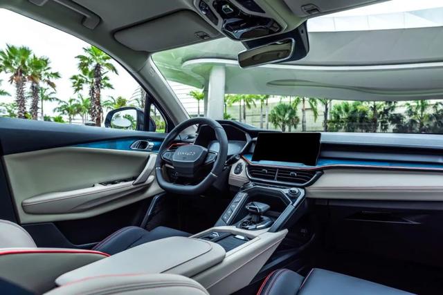 领克06大型“翻车”现场，到底什么才是“真”安全？