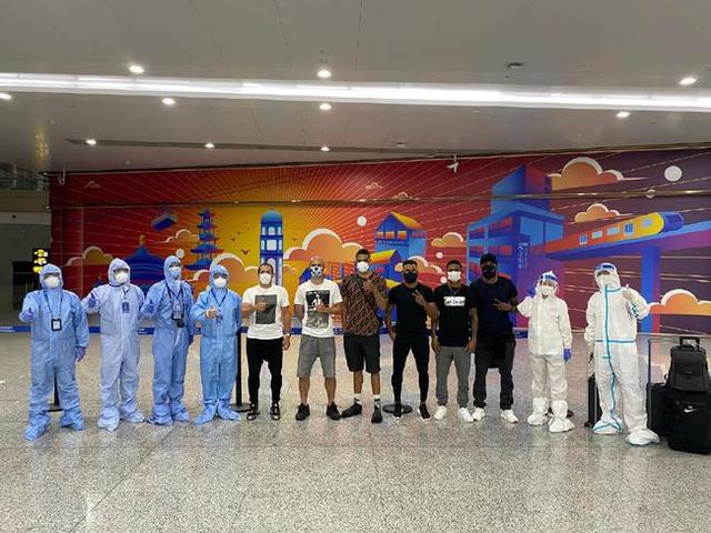 聚焦中超｜重庆当代五外援今日解除隔离，卡尔德克等三人29日率先抵达苏州