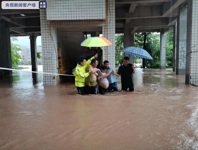 重庆|渝中警讯丨闻“汛”而动 重庆警方开启“抗洪”模式