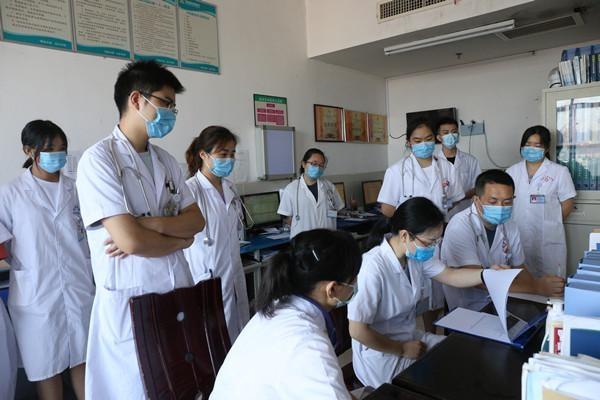 湖南中医药大学第二附属医院专家团来县中医医院开展对口帮扶活动