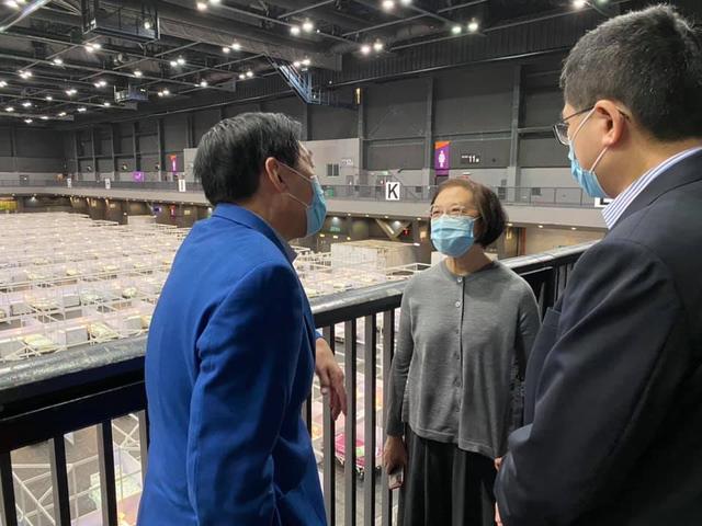 关注|港版方舱医院内景曝光，卫健委组派内地核酸检测支援队赴港