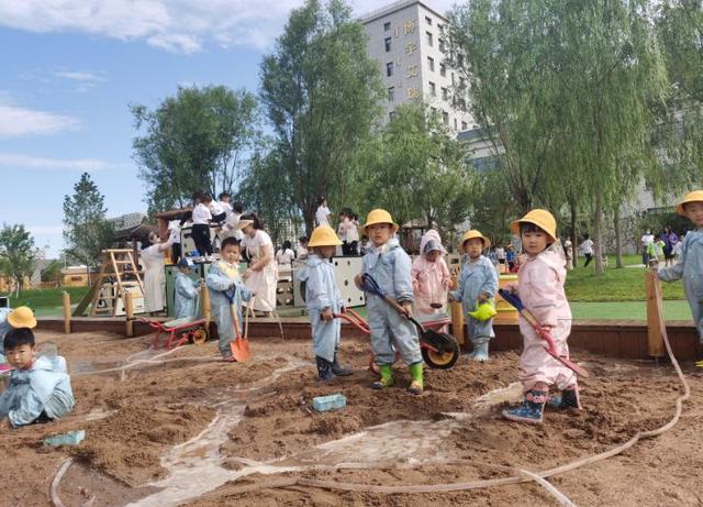 内蒙古：教育成小康生活“助推器”