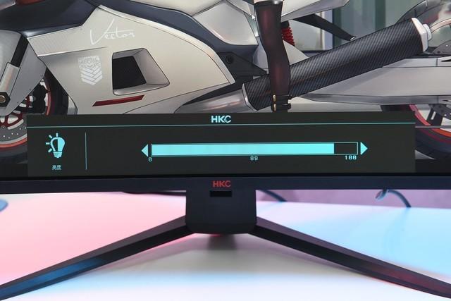 240Hz      体验：HKC CG322M PLUS显示器评测