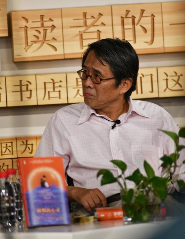 我们是否过度保护了我们的孩子？这本书指出当下教育的症结所在