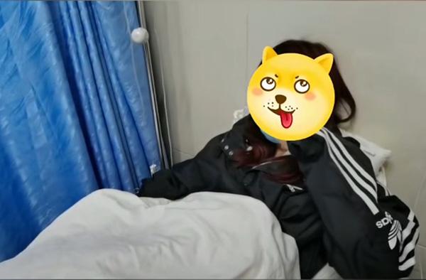 昆明女子吃野生菌中毒自称看到精灵，医院日收约25个中毒者 生活与健康 第2张
