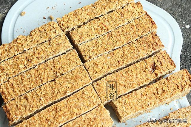 减脂期间，拿它当零食吃，营养香喷喷，低卡又顶饱，裤带松不少