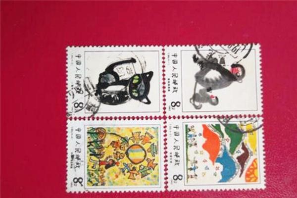 40年前，一位邮票员没完成销售任务，自己买下15版猴票，如今怎样