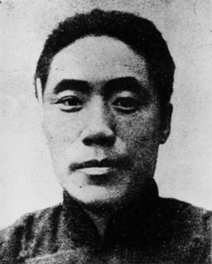 今天，请铭记这些以身殉国的英雄