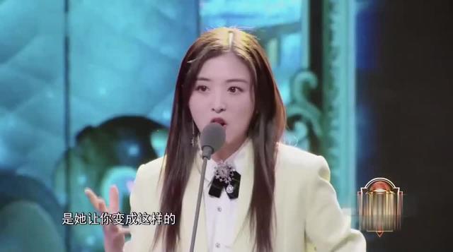 张含韵：出道即巅峰，却被骂“公交车”，陷陪