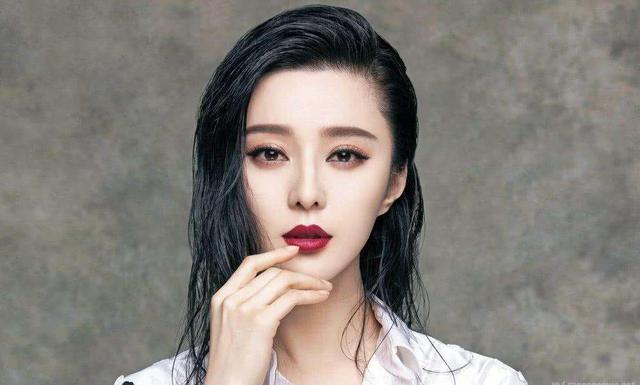 曾官宣自己就是豪门，在遭遇8亿天价罚款后，已默默退出娱乐圈